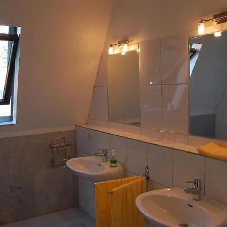 Appartement Gemuetliche Fuer 4 Personen